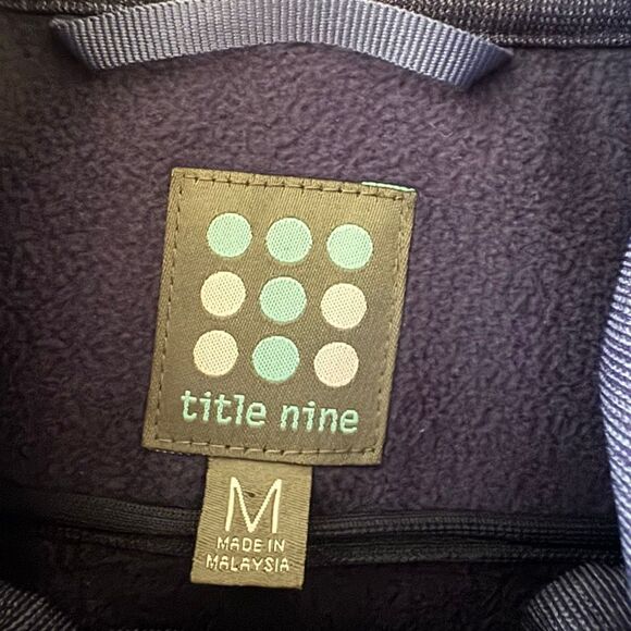 Title Nine Control Raincoat Waterproof Trench Hood Jacket SZ M #2531 - Picture 6 of 15